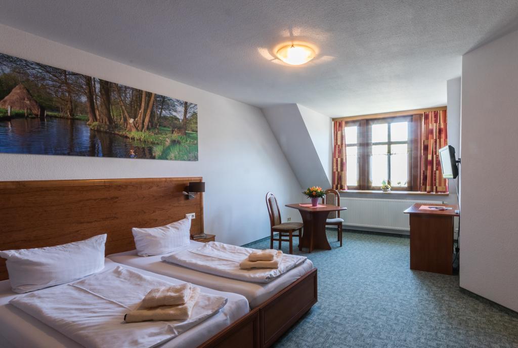 Gasthof Zum Slawen Vetschau Buitenkant foto