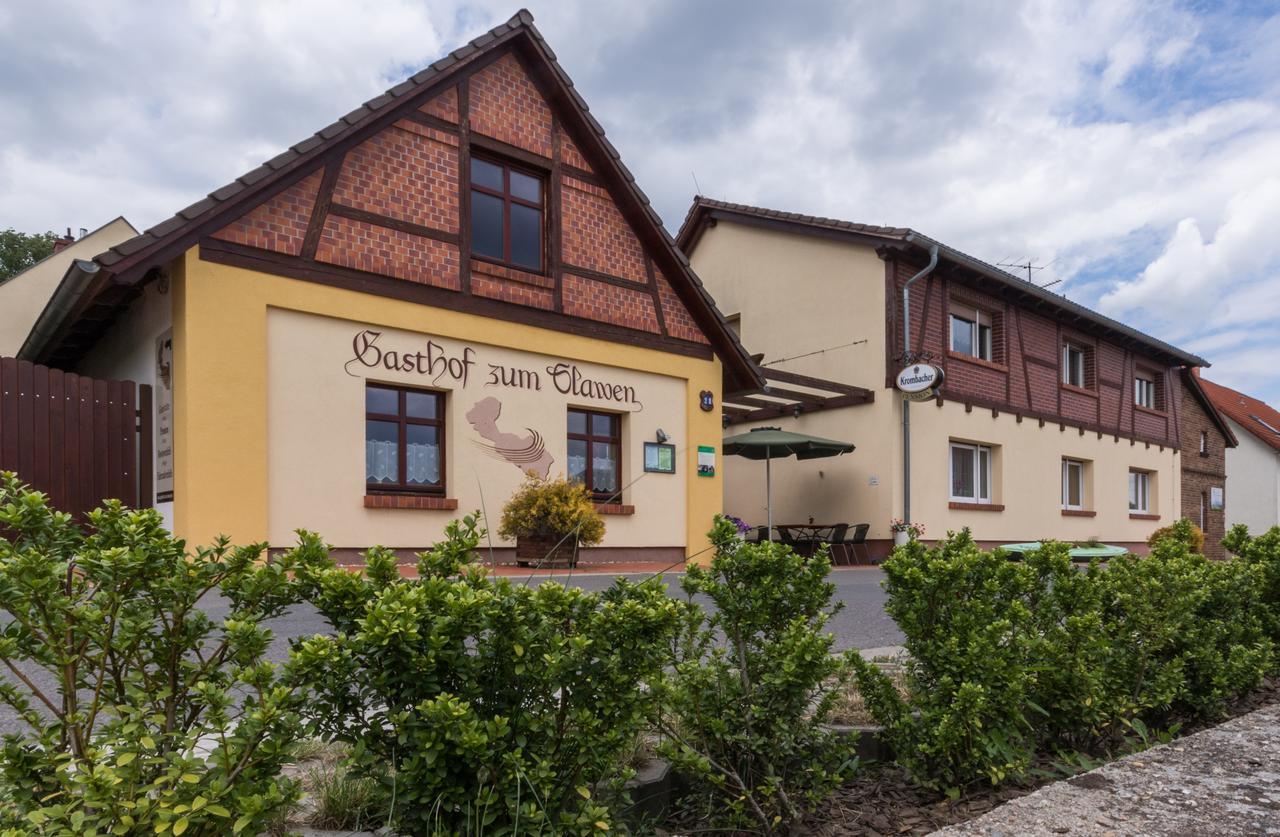 Gasthof Zum Slawen Vetschau Buitenkant foto