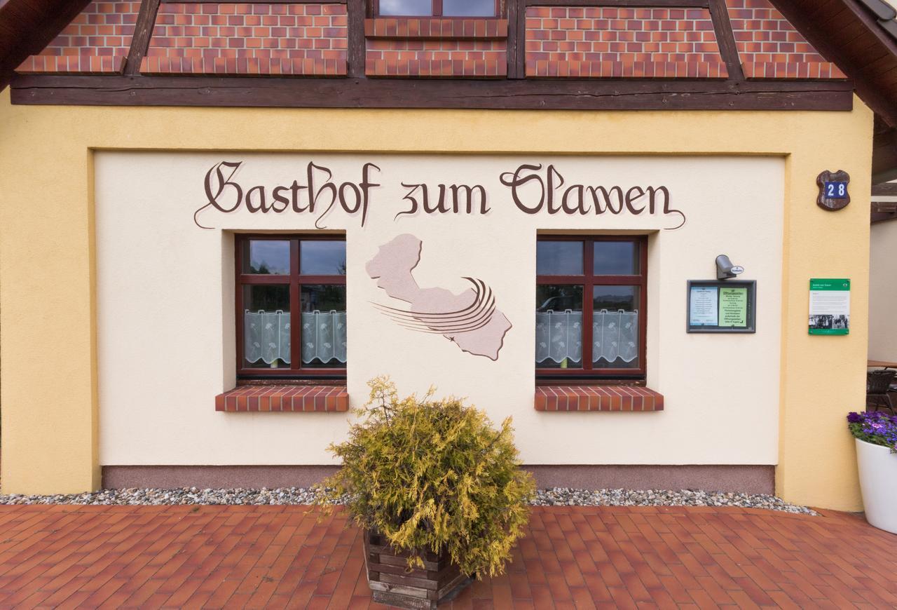 Gasthof Zum Slawen Vetschau Buitenkant foto